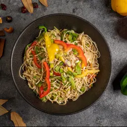 Hakka Vegetable Noodles